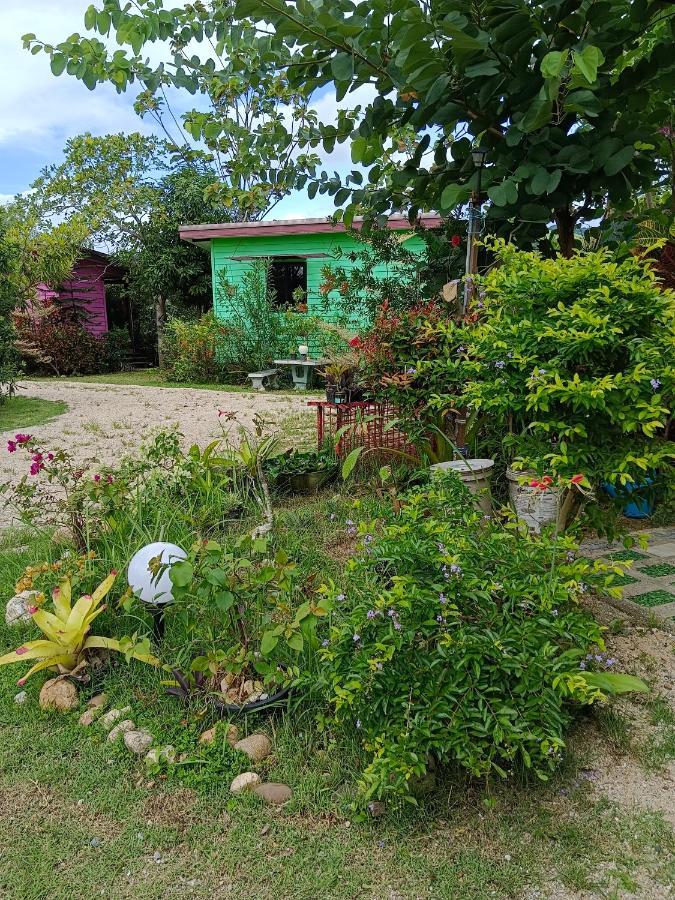 Hotel 4 Seasons Mini House Nakhon Si Thammarat Exterior foto