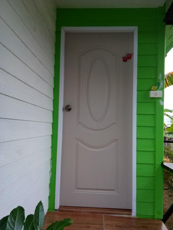 Hotel 4 Seasons Mini House Nakhon Si Thammarat Exterior foto