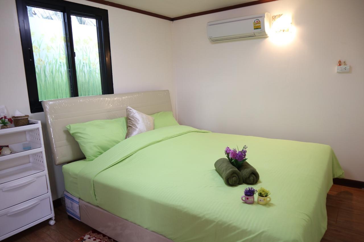 Hotel 4 Seasons Mini House Nakhon Si Thammarat Exterior foto